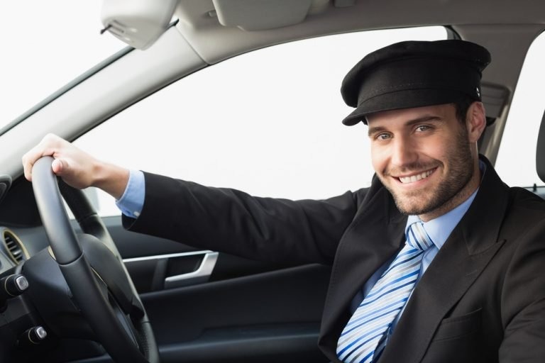 Hiring The Best Safe Driver For Your Vacation Trip